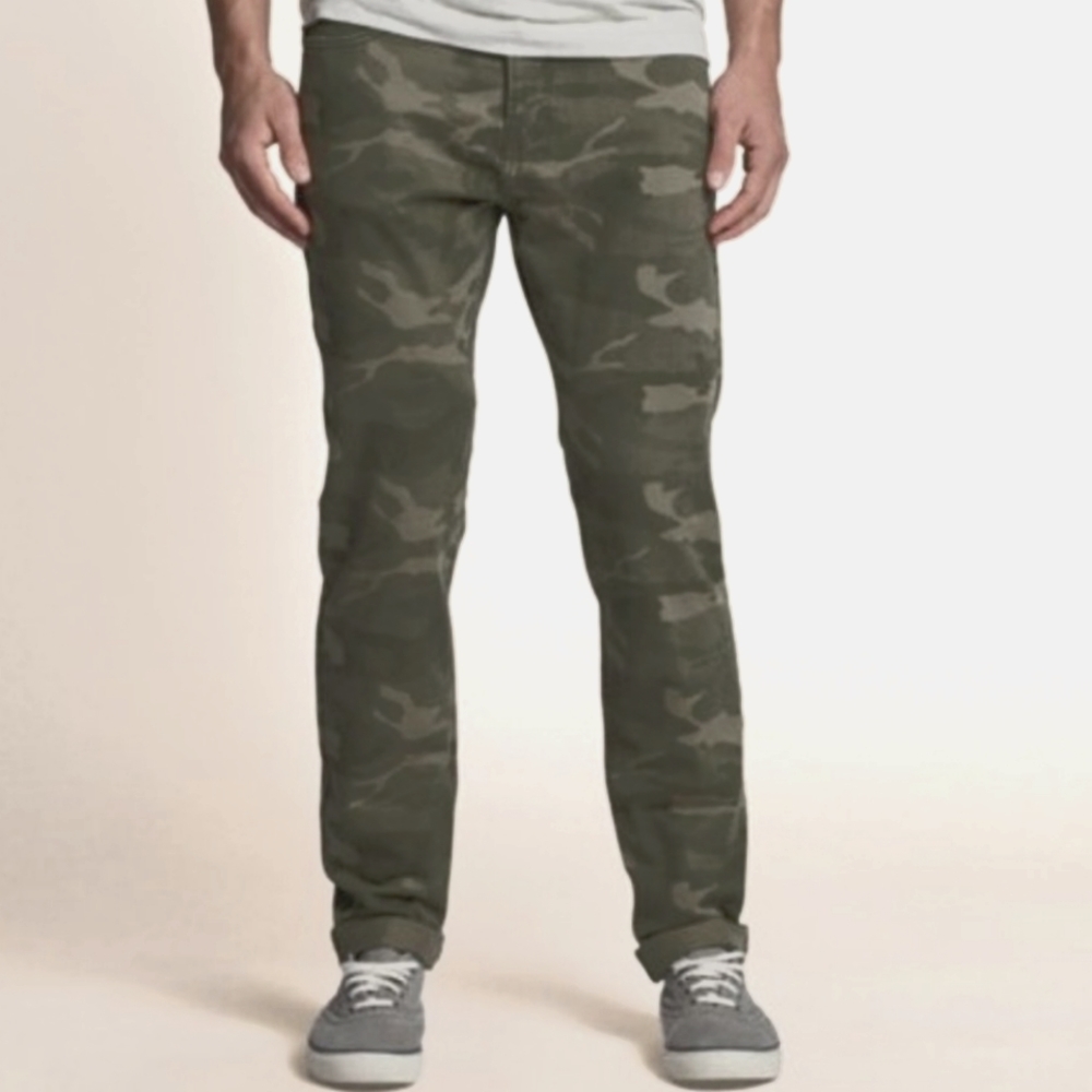 Hollister Camo Button Fly Chino Pant 30x30